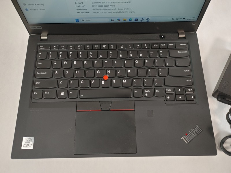 Lenovo ThinkPad T14 Gen 1 Core i7-10510U 1.80 GHz 16 GB DDR4 256 GB NVMe Windows gallery