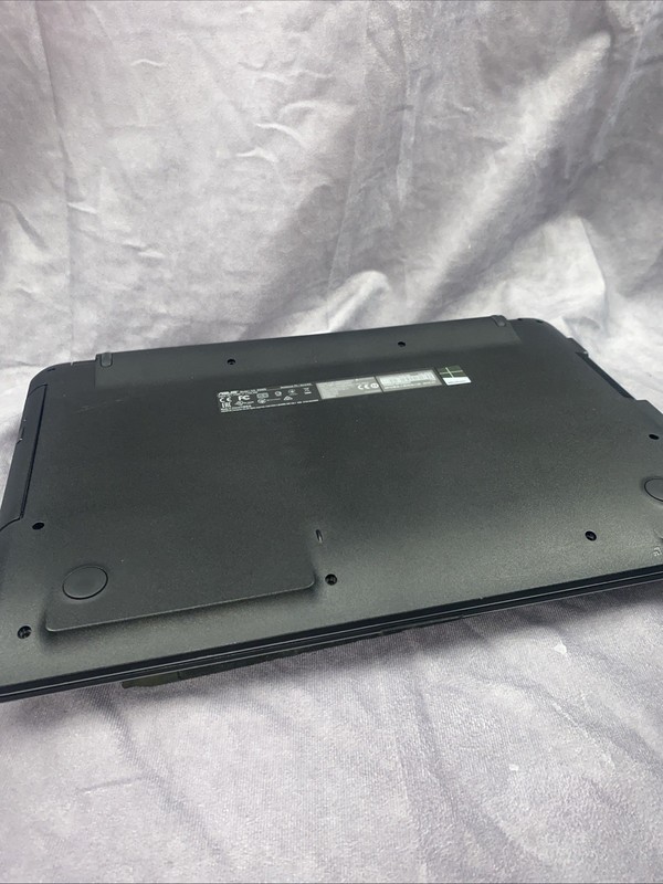 ASUS X540SA 15.6" Laptop (Pentium N3700 / 4GB RAM / 500GB HDD / Linux Mint XFCE) gallery