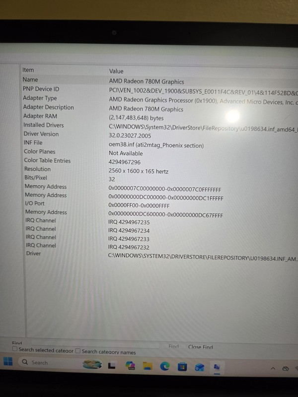 Minisforum V3 Tablet 32GB Ram 1Tb AMD 8840U gallery