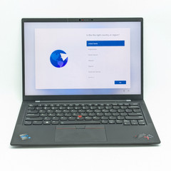 Lenovo ThinkPad X1 Carbon 9th Gen 14″ i7-1185G7 16GB DDR4 512GB SSD Windows 11H