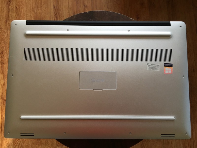 Dell XPS 7590 15.6" i5-9300H | 2.40Ghz | 512GB| 64GB RAM | Win 11 Pro gallery