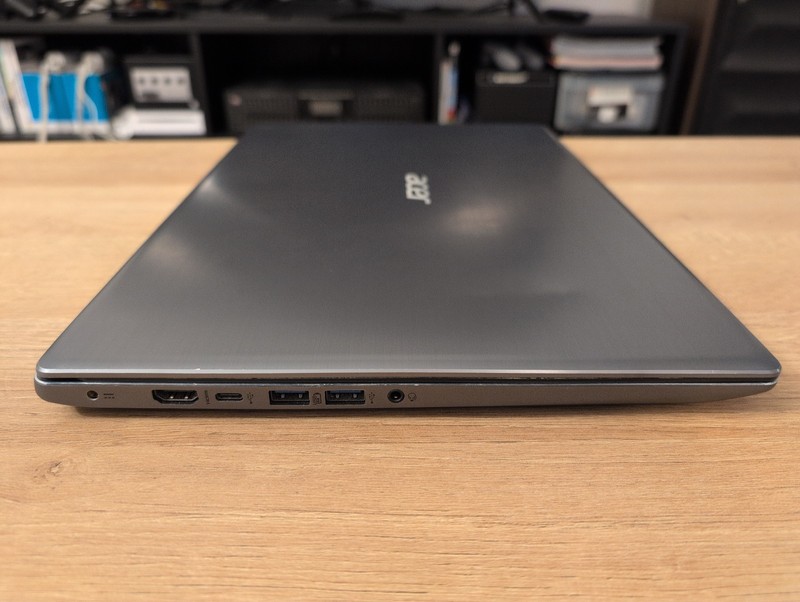 Acer Swift 15.6" Laptop i5-8250U - 8GB RAM - 256GB SSD - MX150 GPU - Windows 11 gallery