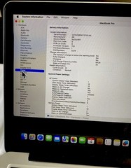 Apple MacBook Pro 13” – macOS 15.X Sequoia – Low Battery Charge Cycles – MINT