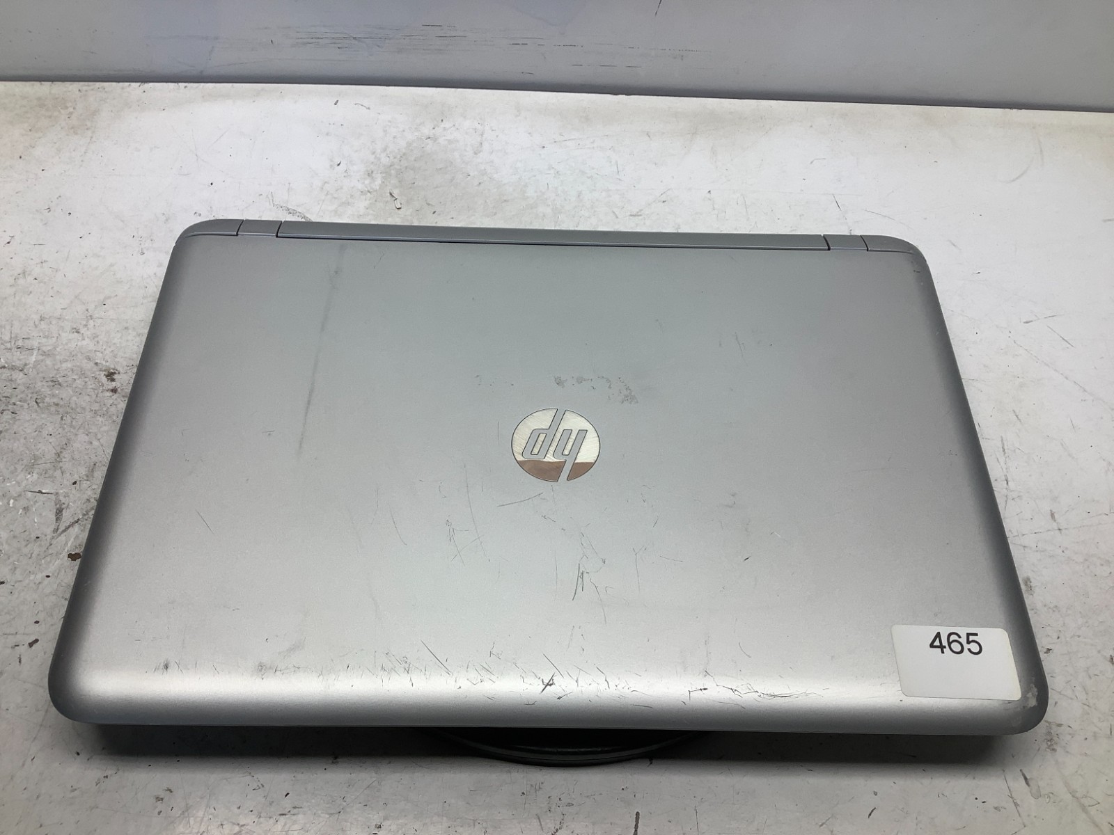 HP Pavilion 17-G121WM AMD A10-8700P 1800MHz 8 GB NO HDD gallery