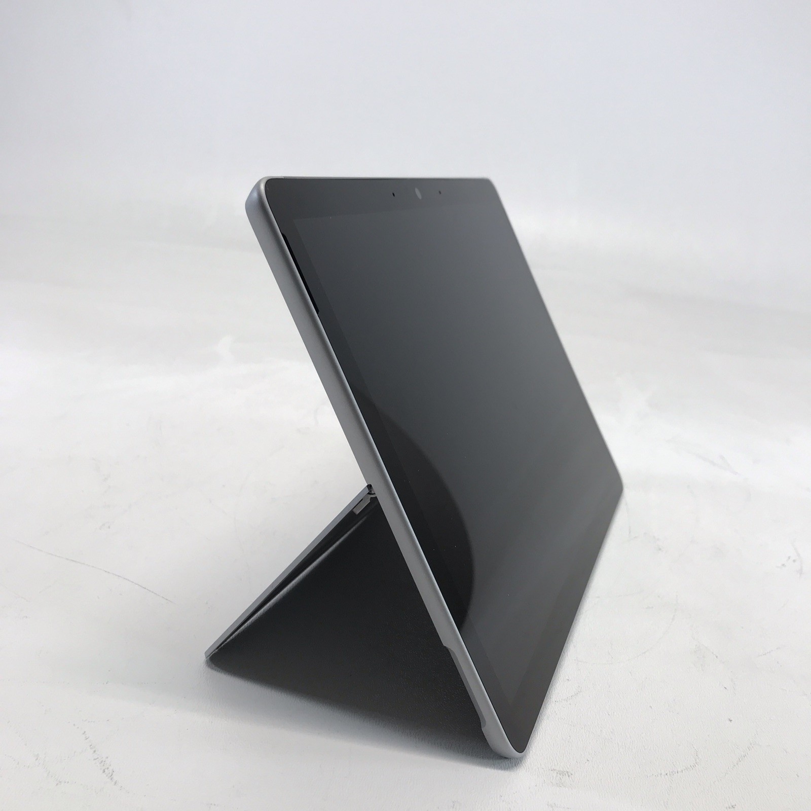 Microsoft Surface Go 2 Intel Pentium4425Y 4GB RAM 62 GB SSD Win 10 Pro gallery