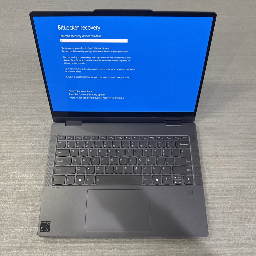 Lenovo IdeaPad 5 2-in-1 14" (Snapdragon X Plus 3.2GHz, 16GB, 512GB) *BITL0CKER*
