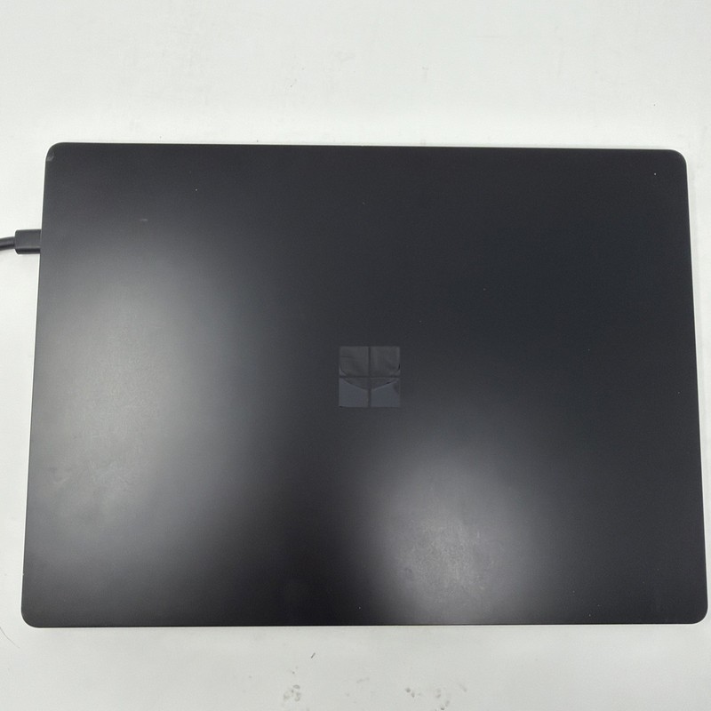 Microsoft Surface Laptop 3 13.5" i7-1065G7 16GB 256GB SSD Win11 Iris Plus Black gallery