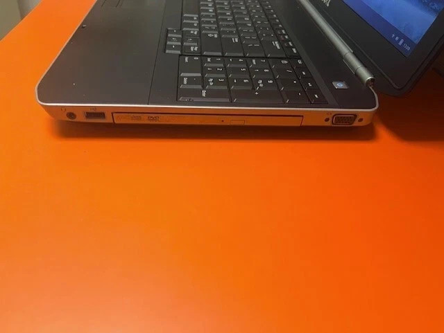 Dell Laptop Linux Mint Cinnamon 8GB Ram,Fast 128GB SSD, New Battery gallery