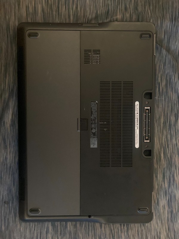 Dell Latitude E7250 12.5" (256GB, Intel Core i7 5th Gen., 2.60GHz, 16GB) Laptop gallery