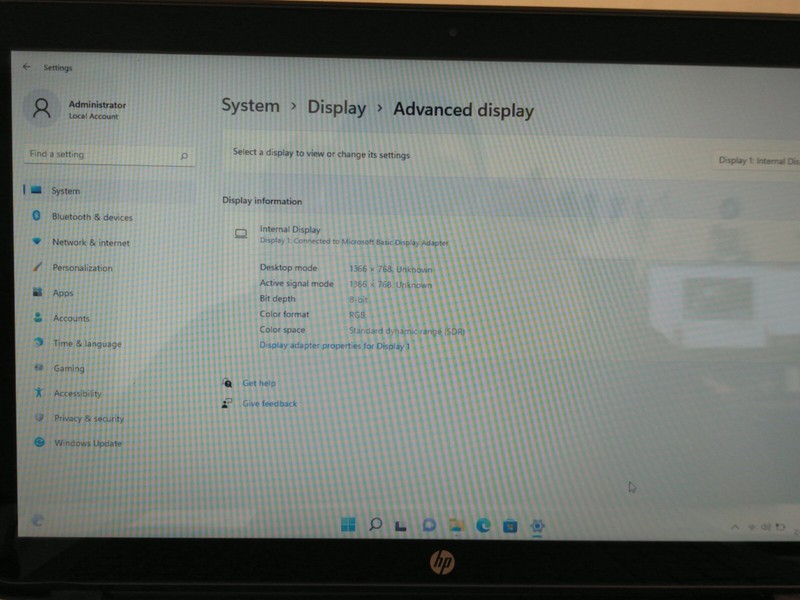HP 15 NoteBook 15.6”Amd A8-6410 API 2GHz 8gb ram 500GB HDD charger 5CD4449L9M gallery