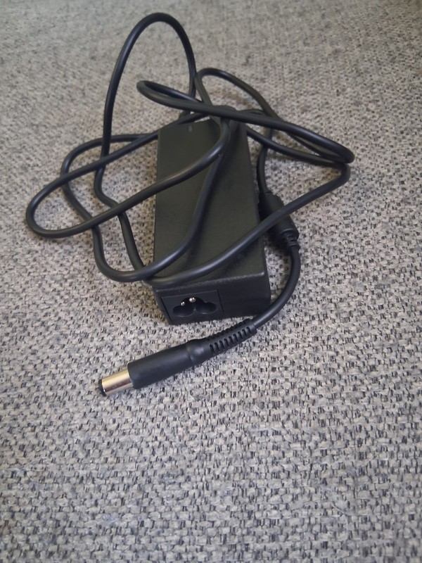 Dell Chromebook 11 3189 11.6" Chrome OS Intel Celeron Black w/ Charger gallery
