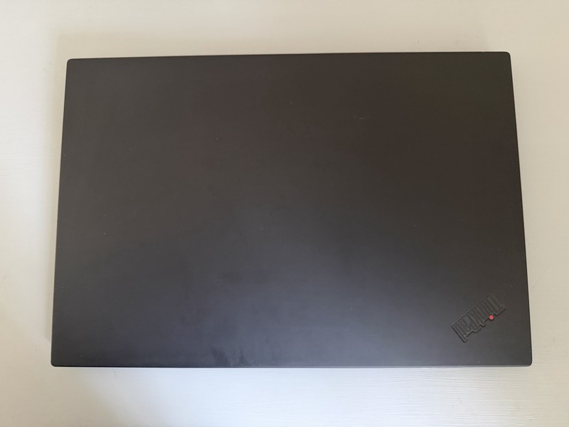 Lenovo ThinkPad P1 Gen1 15.6" Intel i7-8750H 2.2GHz No Ram/HDD w/ Power Supply gallery