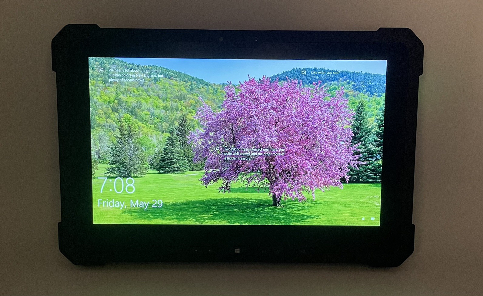 Dell Latitude 7212 Rugged Extreme Tablet 8GB RAM Intel Core i3-7100U Win 10 gallery