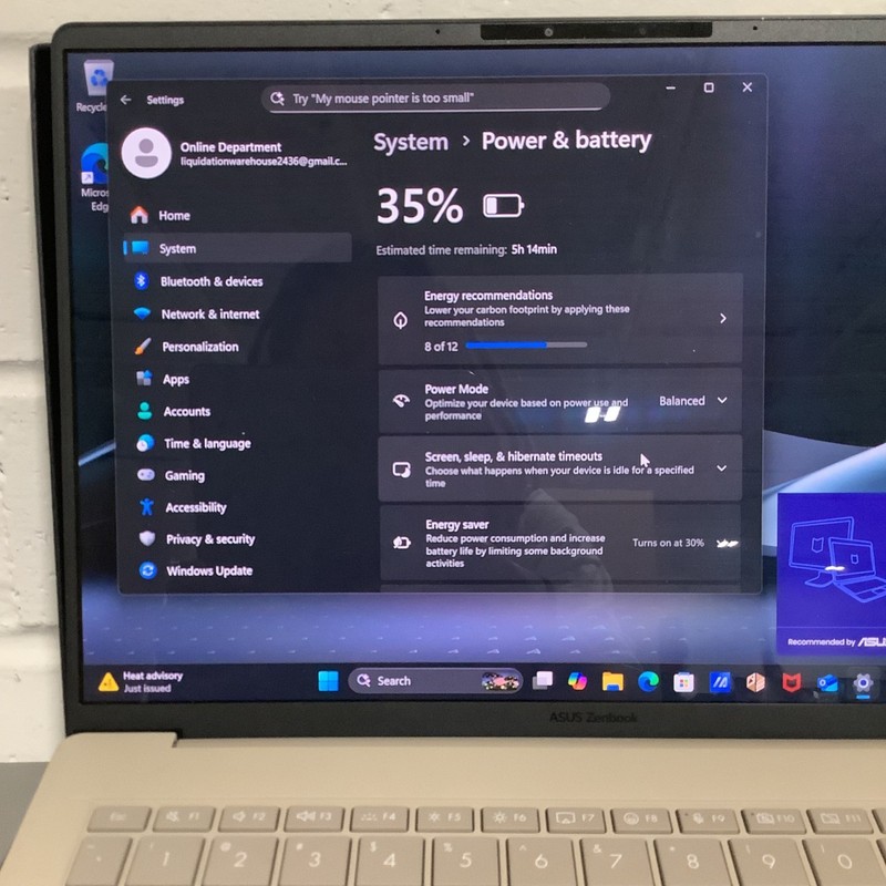 ASUS Zenbook A14 (UX3407Q) 14" FHD+ OLED Snapdragon X Plus 16GB RAM 512GB SSD gallery
