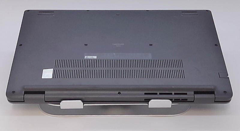 Dell Latitude 3550 15.6" Intel Core i3-1315U 1.2GHz 8GB 256GB W11P USED NO AC gallery