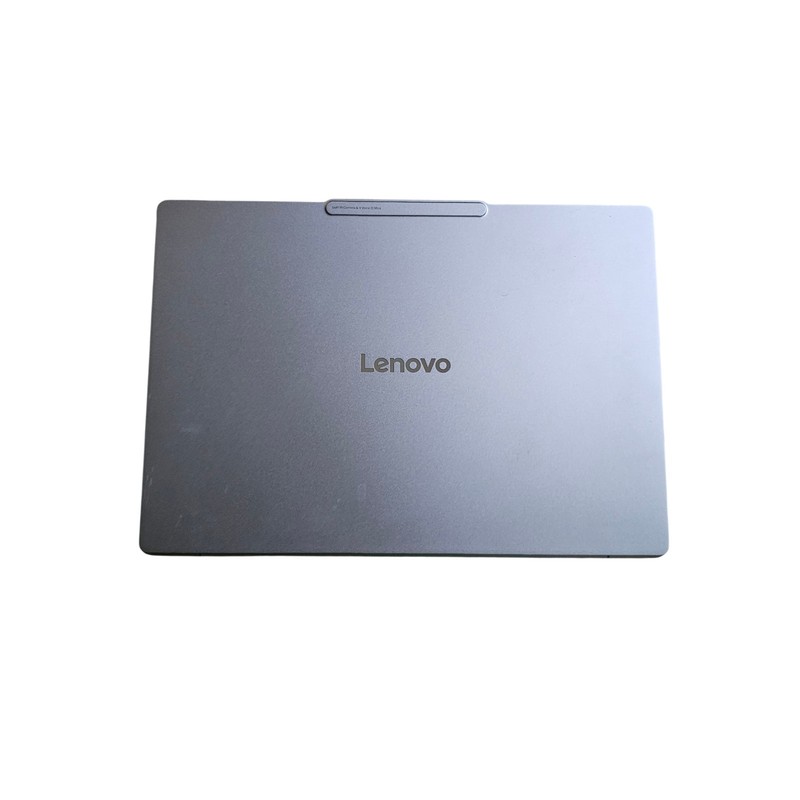 Lenovo Slim 7 14ILL10 14" OLED Intel Core Ultra 7 258V - 32GB RAM - 1TB SSD gallery