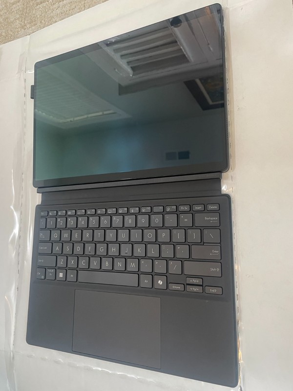ASUS ProArt PZ13 13" 3K OLED Snapdragon X Plus 16GB 1TB SSD Copilot+ Laptop gallery