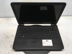 HP 15-BA037CL AMD A10-9600P 2400MHz 8 GB NO HDD