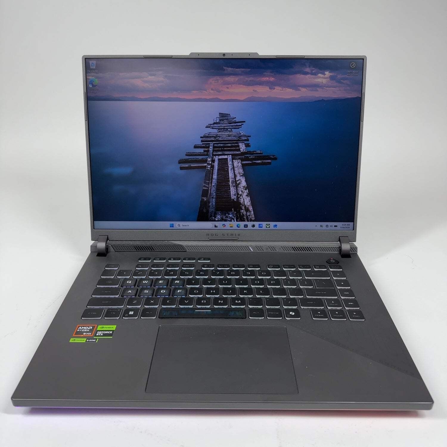 Asus ROG Strix G16 Ryzen 9 8940HX 2.4GHz 32GB RAM 1TB SSD GeForce RTX 5070 Ti gallery