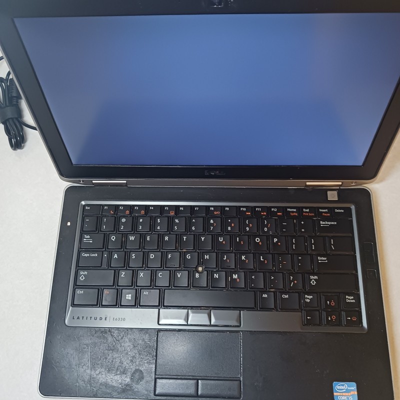 Dell Latitude E6330 14" Laptop Core i5 -3320M 8GB Windows 10 Pro For Parts gallery