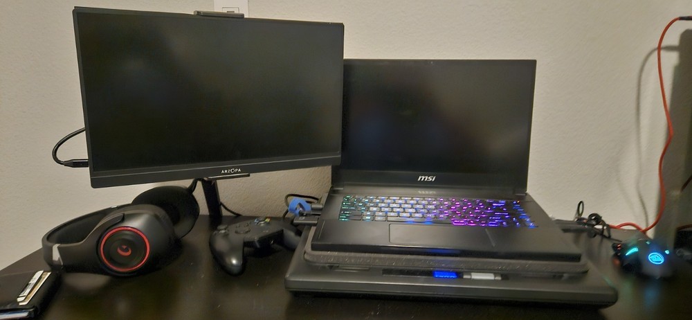 MSI GS66 Stealth 16gb RTX 3080 32GB DDR 4 2 Tb SSD