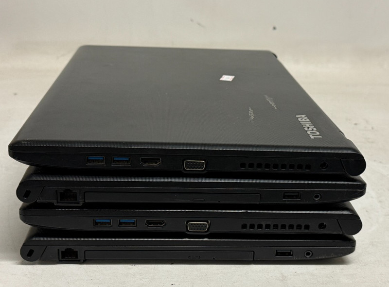 Toshiba Tecra C50-B 15.6" (i5-5200u - 4GB RAM - NO OS/HDD) - Lot of 4 gallery