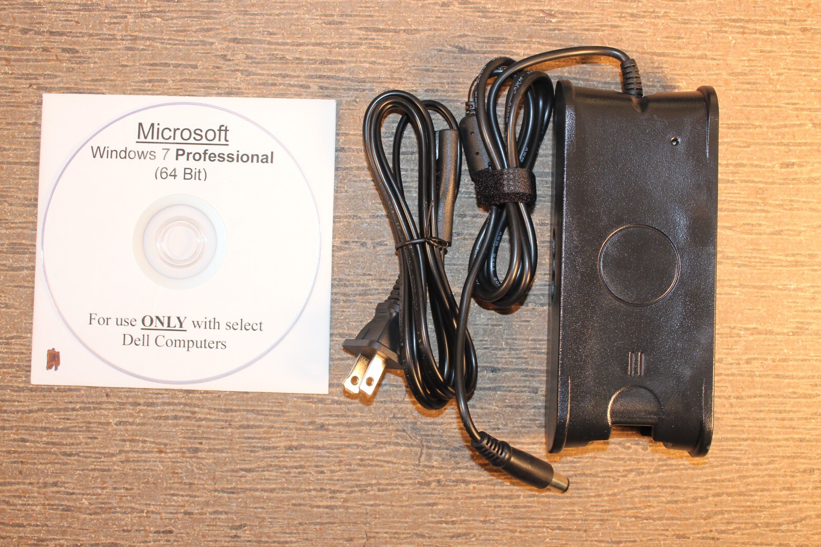 Dell E6500 (2.53GHz/4GB/320GB/DVDRW) WXGA Windows 7 PRO or 10 PRO 64-Bit gallery