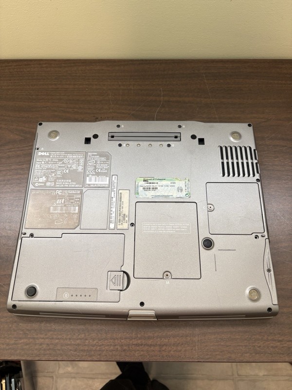 Dell Inspiron 600m Laptop Pentium M 1.8GHz 512MB RAM No HDD Boots to BIOS gallery