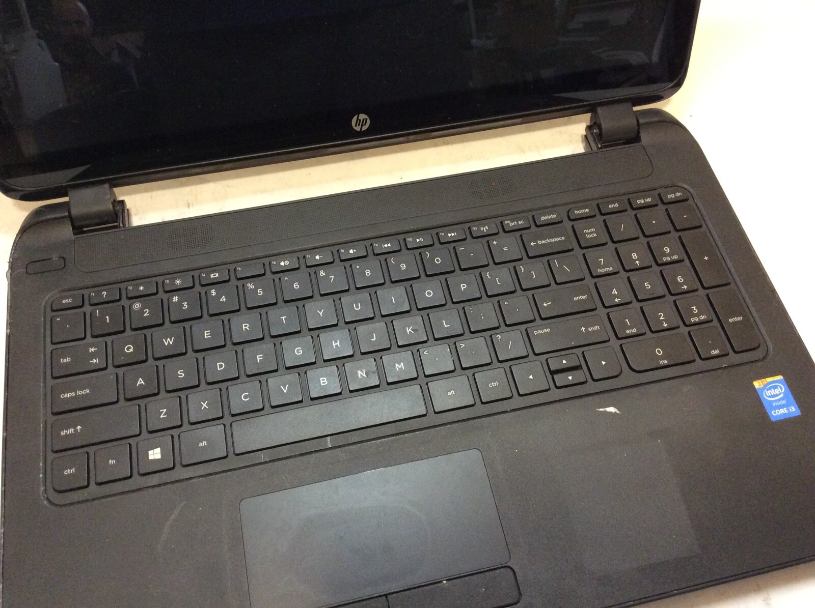 HP Notebook 15-f269nr Laptop 15" Intel Core i3 4th Gen WON'T TURN ON -PP gallery