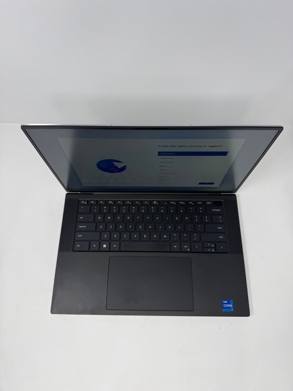 Dell XPS 15 9520 NVIDIA GeForce RTX 3050 Ti Mobile 12th Gen i7-12700H 16GB gallery