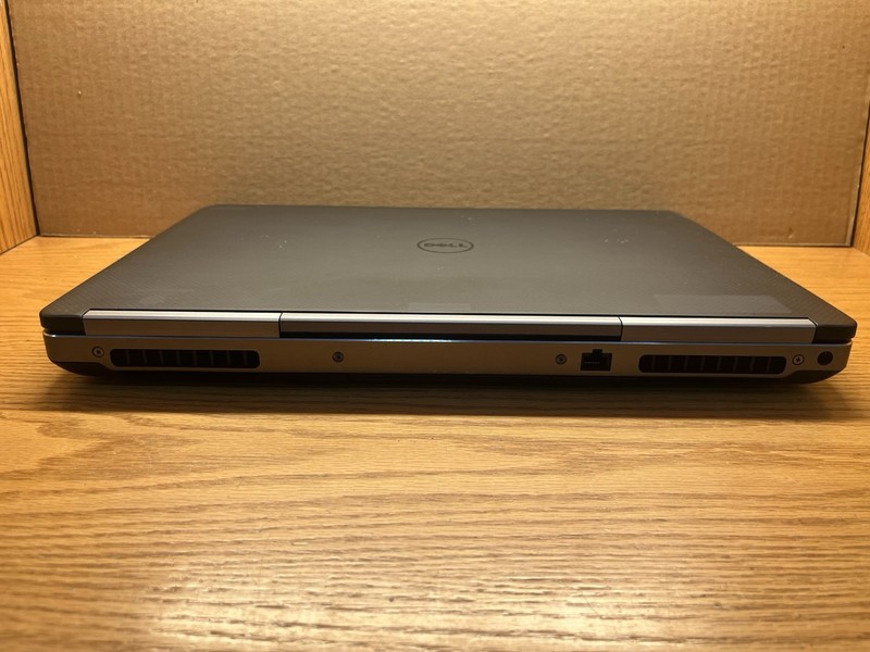 Dell Precision 7720 17.3" FHD i7-6820HQ | P3000 | *No RAM/SSD/OS/Batt* | *READ* gallery