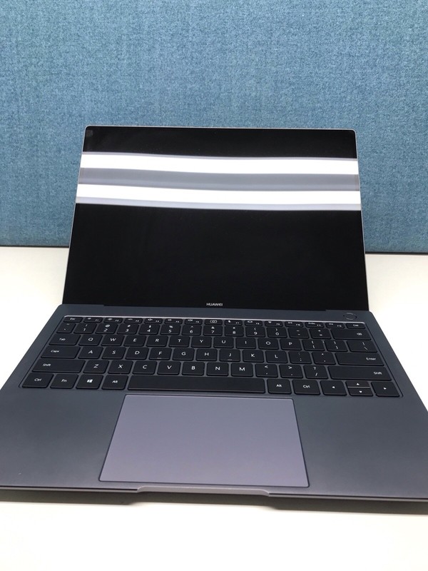 Matebook I7-8550U 16GB 512GB SSD Win 11 Pro Nvidia MX150 Touchscreen gallery