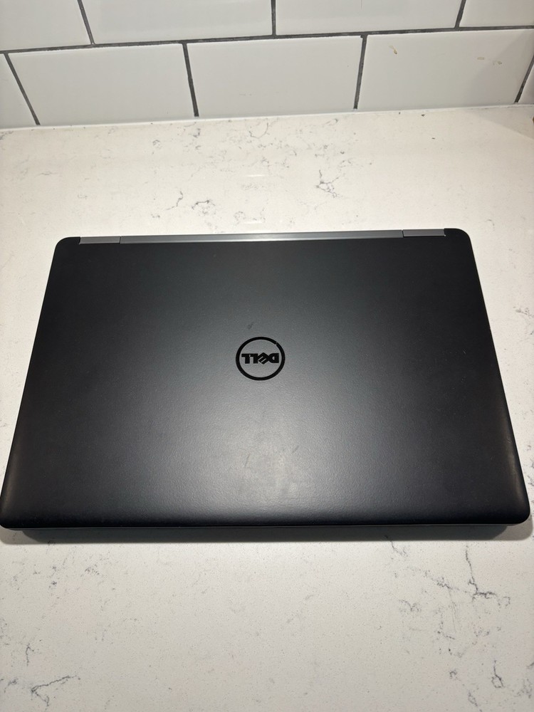 Dell Latitude E7470 14" (256GB SSD, Intel Core i5-6300U, 2.4GHz, 8GB RAM) Laptop