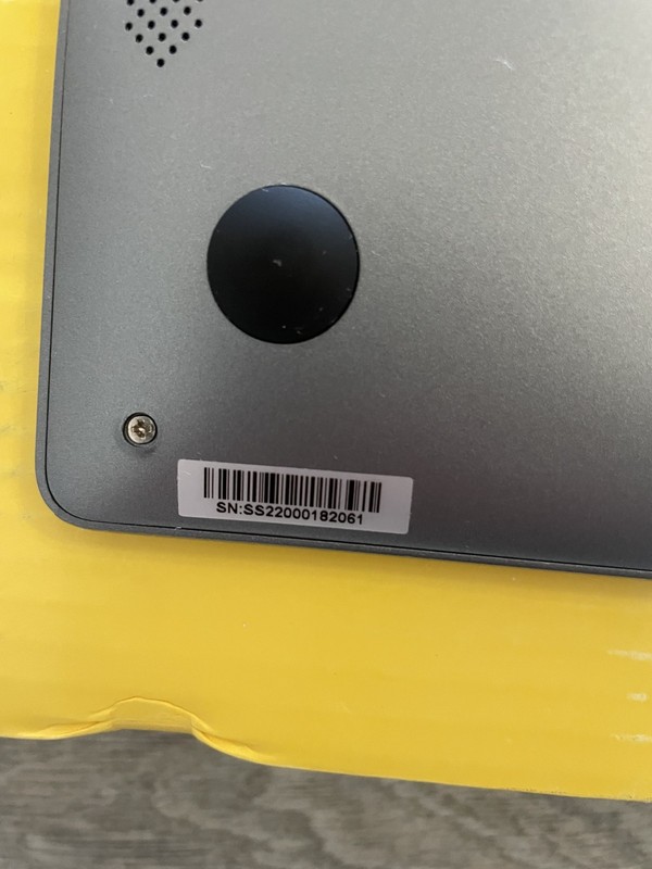 NOT WORKING Tulasi Laptop 8GB LPDDR4X RAM 256GB 14in gallery
