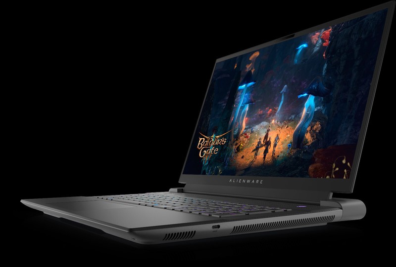 Alienware M18 R2 - Nvidia GeForce RTX 4080 - 1TB SSD - 32GB RAM - Gray. Open Box gallery