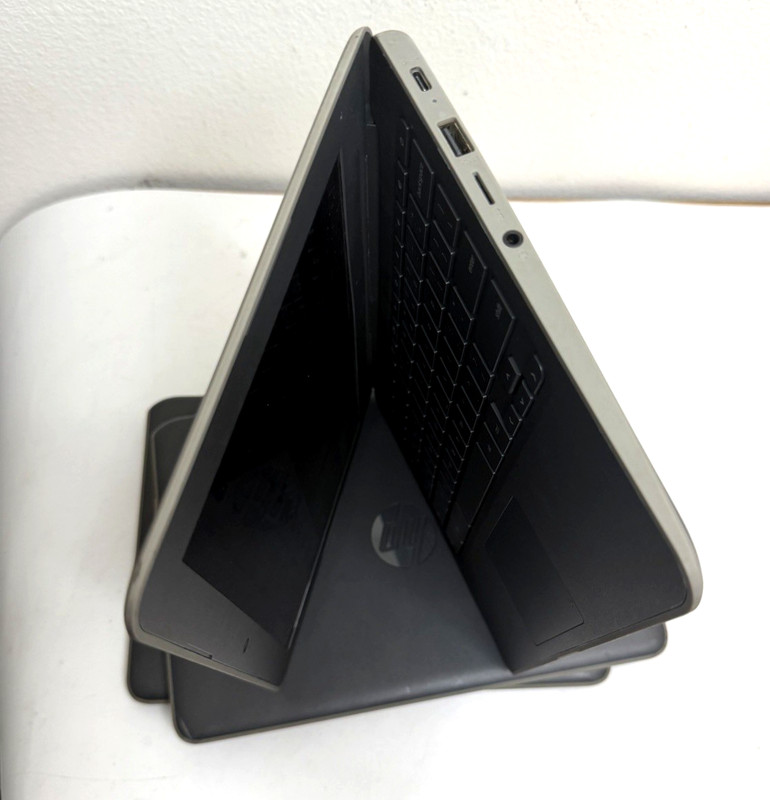 HP 11 G7 EE 11.6 inch Chromebook Celeron 4GB 32GB SSD Touch CHROME OS Gray 3Pcs gallery