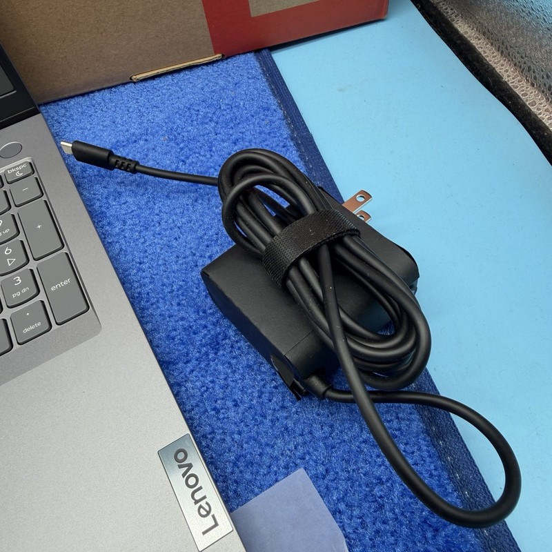 Lenovo Thinkbook 16 G9, 16" Ryzen 7 250, 16GB RAM 512GB SSD gallery