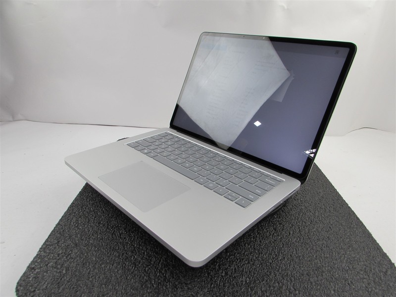MICROSOFT SURFACE LAPTOP STUDIO 2 2029 I7-13800H 1TB 32GB RTX 2000 ADA WIN 11 gallery