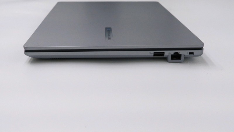 Asus EXPERTBOOK P1403CVA 14" i5-13420h 16GB 512GB - Good READ DESC gallery