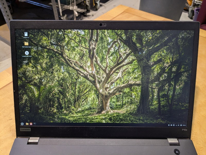 Lenovo Thinkpad P15s G2 i7-1165G7 2.8GHz 32GB Ram 512GB SSD Quadro T500 No OS #2 gallery