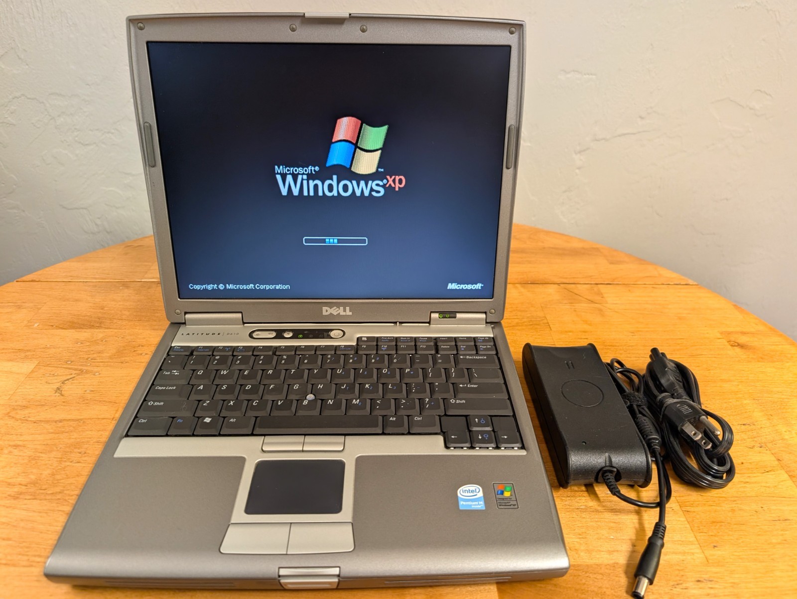 Dell Latitude D610 Laptop W/ Windows XP Professional SP3 - WiFi, DVD - Complete! gallery