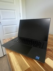 Dell XPS 15 9520 – i7-12700H – 32GB RAM – RTX 3050 – 1TB SSD