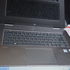 HP ZBook 15.6″ G5 X360 Studio No HD Or Ram Quadro T2000 Xeon E-2176M