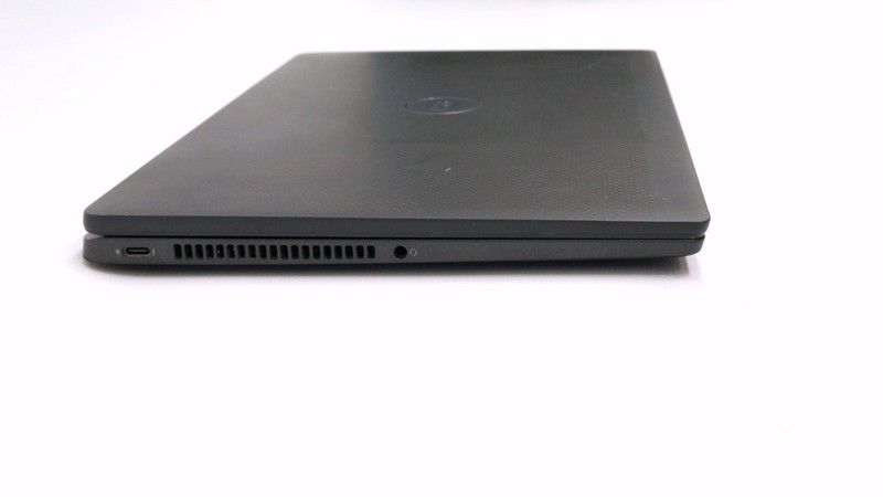 Dell Latitude 7430 14 Core i7 16GB 256GB Black 2022 gallery