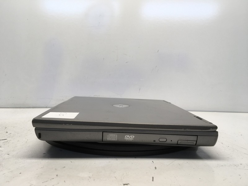 Dell Latitude D600 Intel Pentium M 1.6GHz 1280 MB NO HDD No Batt gallery