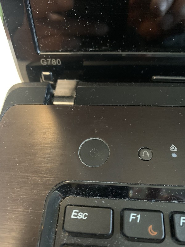 Lenovo G780 Model 20138 No Hard Drive 8 GB RAM DVD Drive 17" gallery