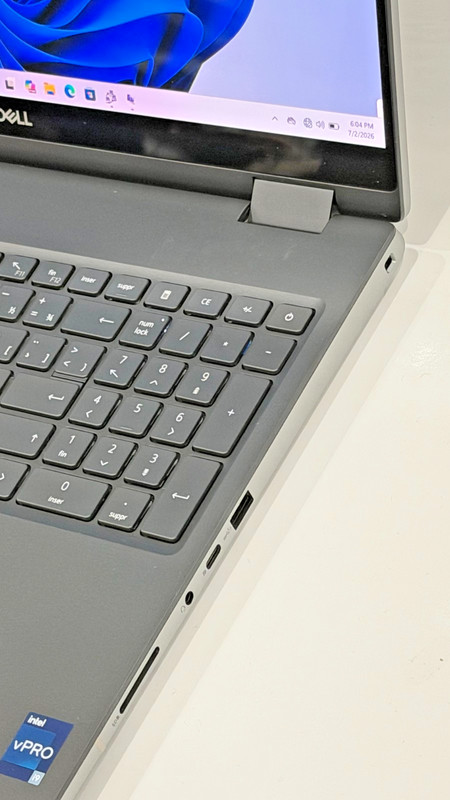 Dell Precision 7680/I9-13950HX/32GB/1TB SSD/RTX 2000 Ada 8GB/16" OLED 4K Touch gallery