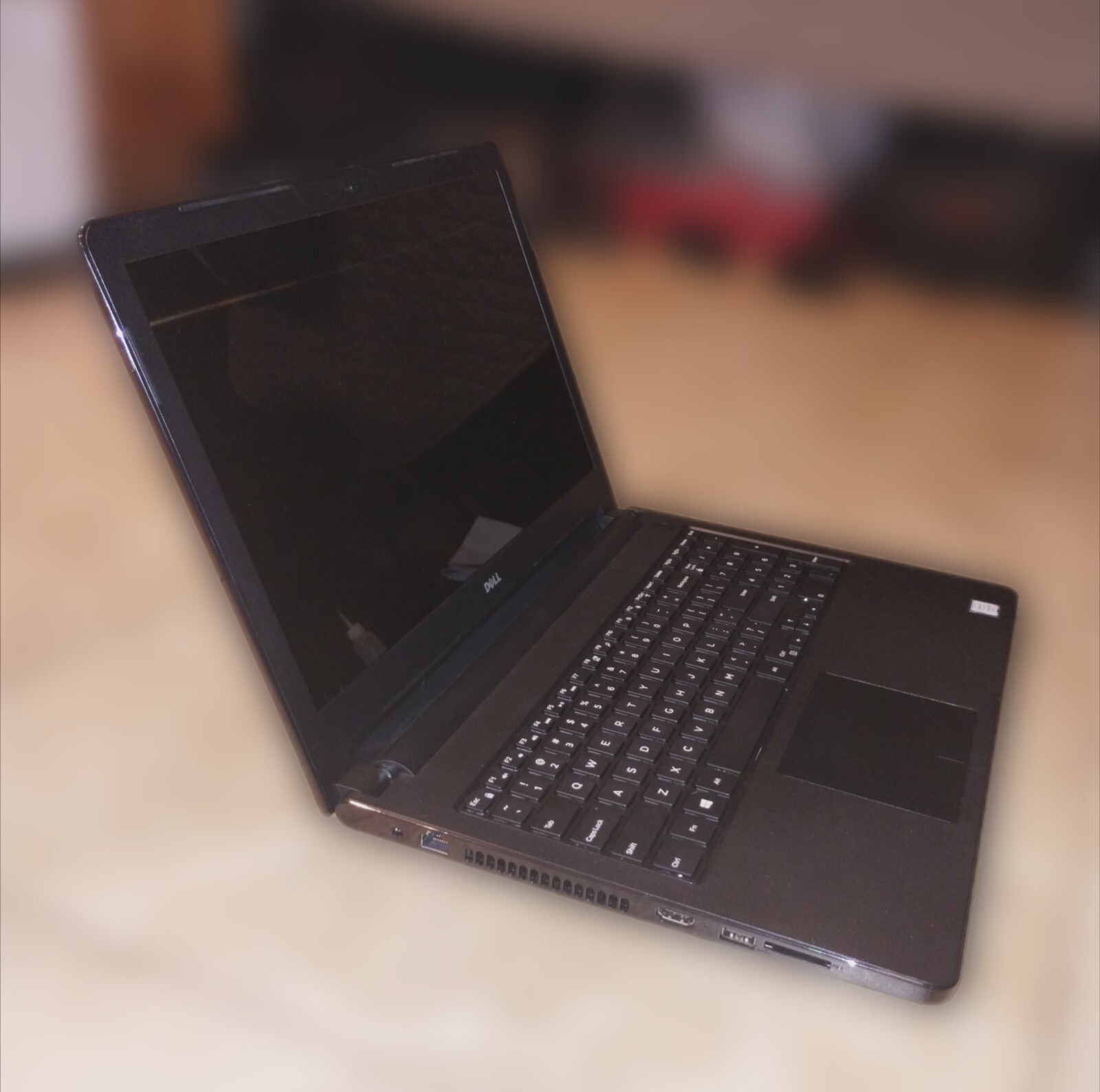 Dell Inspiron 5566 Windows 10 Pro Activated gallery