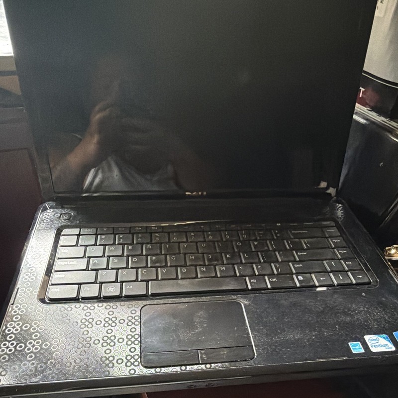 Dell Inspiron N5030 15.6in Intel Pentium 2.10GHz 4GB 500GB HDD Wi-Fi gallery