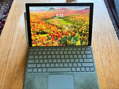Microsoft Surface Pro 12.3 inch (256Gb, Intel Core i5 7th Gen., 2.60GHz, 8GB)…